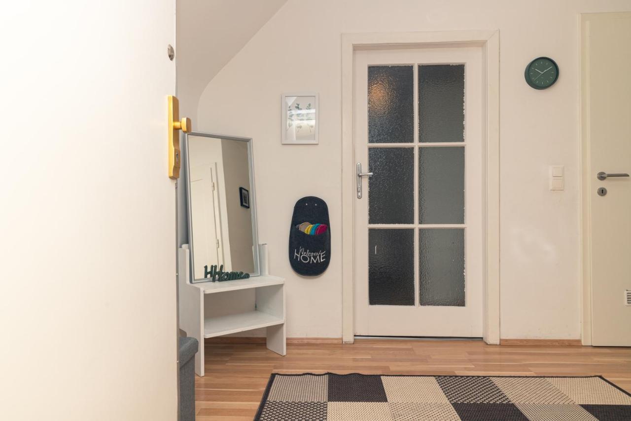 Milky Way Top Floor 2-Bedroom Apartment Air Condition Vienna Exterior photo